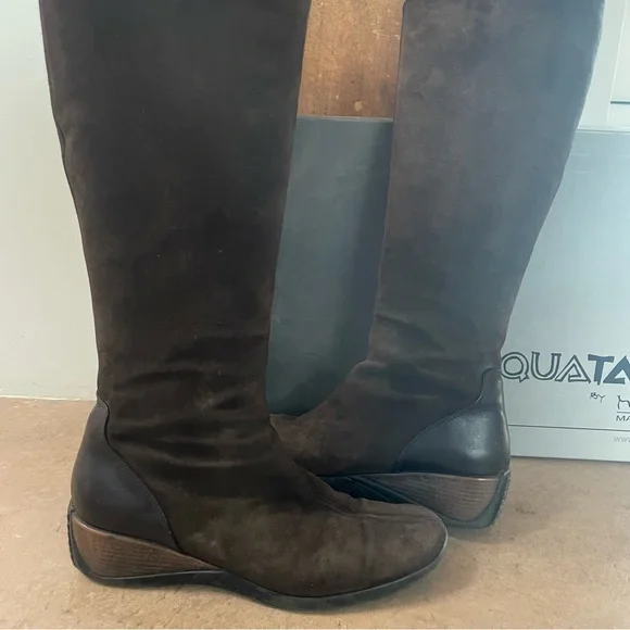 Aquatalia Meadow Boot Brown Suede Size 10 Waterproof Wdge Heel Padded Lining - Picture 3 of 14